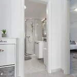 Luxury Three Bedrooms Silver Near Lejlighed *