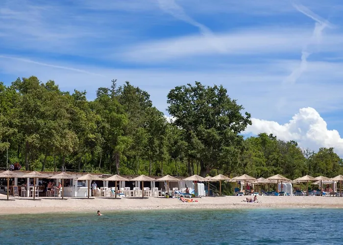 Luxury Three Bedrooms Silver Near Lejlighed