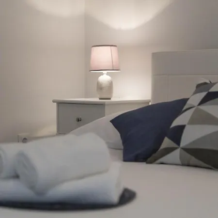 Luxury Three Bedrooms Silver Near Apartman Porec