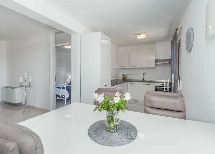 Luxury Three Bedrooms Silver Near Appartamento